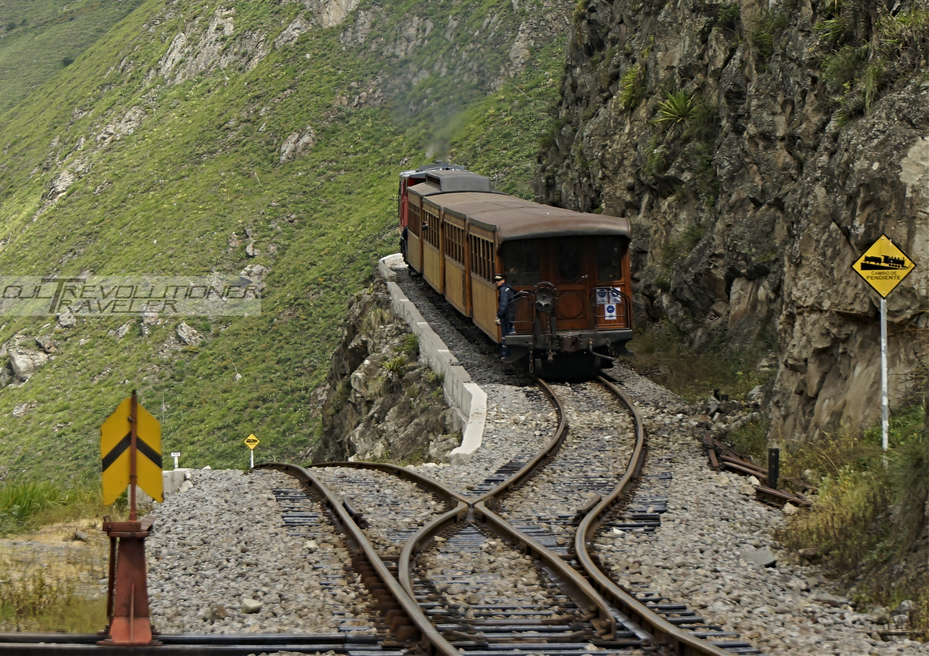 Sierra sud, Nariz del Diablo (train des Andes)